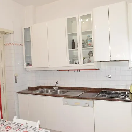 Triple In Our Cozy And Comfortable Establishment בית הארחה רומא