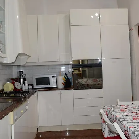 Triple In Our Cozy And Comfortable Establishment בית הארחה *