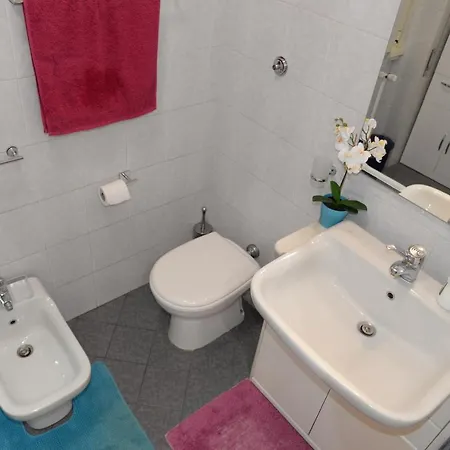 בית הארחה Triple In Our Cozy And Comfortable Establishment